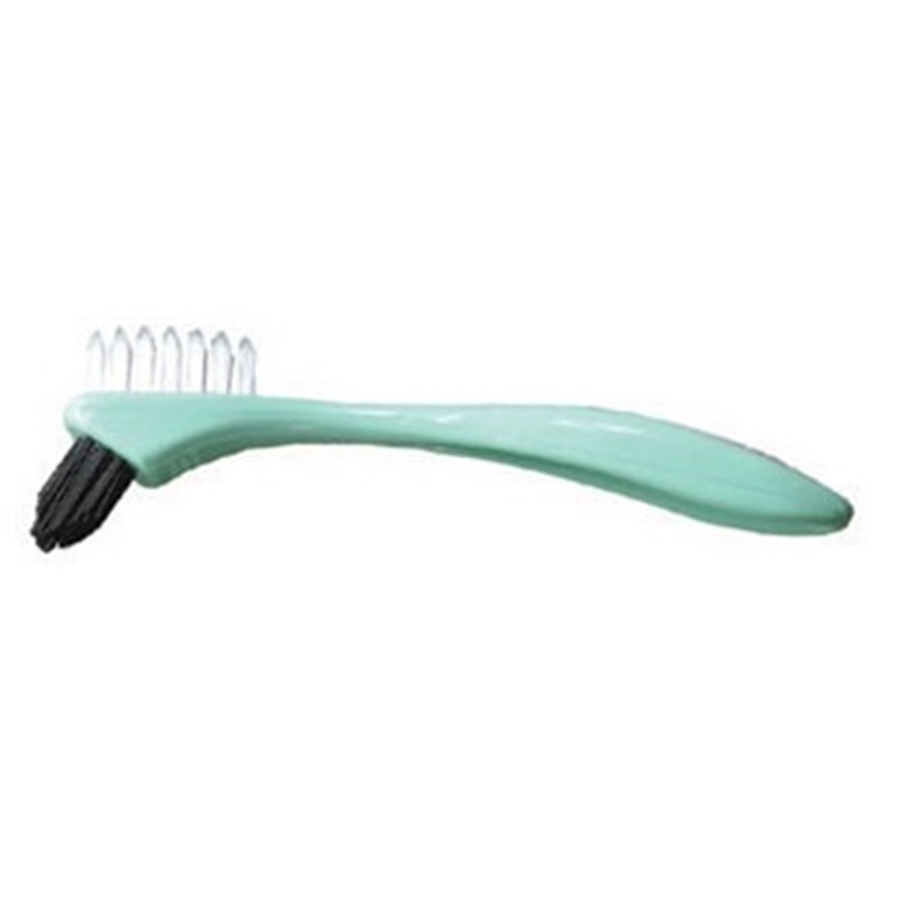 soft denture brush
